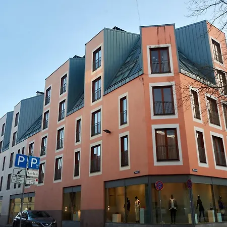 In The Heart Of Old Town *